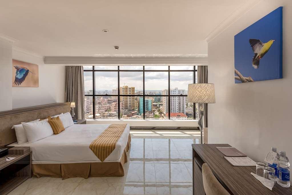 Golden Tulip Dar Es Salaam City Center Hotel Room photo