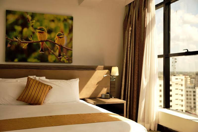 Golden Tulip Dar Es Salaam City Center Hotel Exterior photo