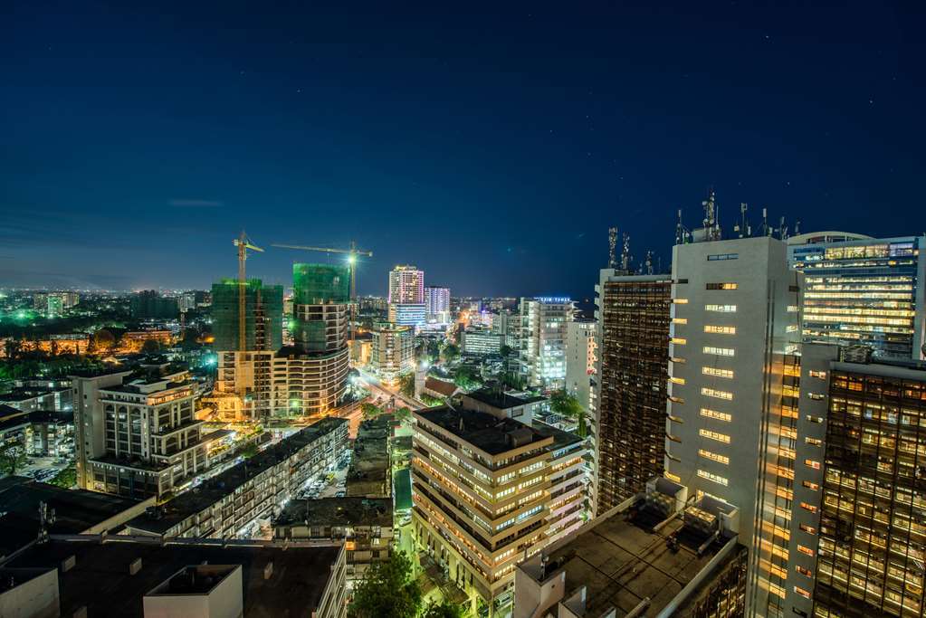 Golden Tulip Dar Es Salaam City Center Hotel Exterior photo